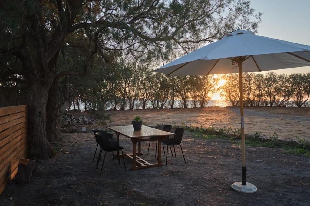 Mekia'S Beach House Livadia  Εξωτερικό φωτογραφία